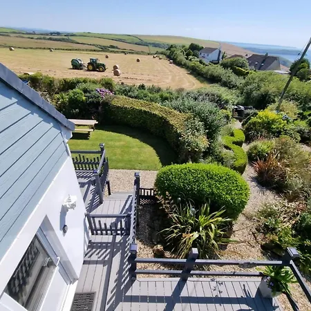 Casa de Férias Natural Stone With Garden And Sea View Plougasnou